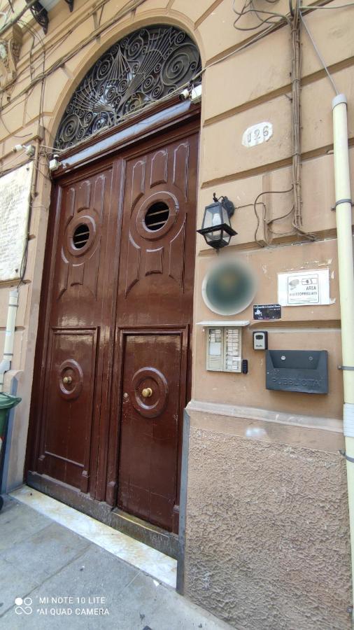 Campanella'S Central House Palermo Exteriör bild